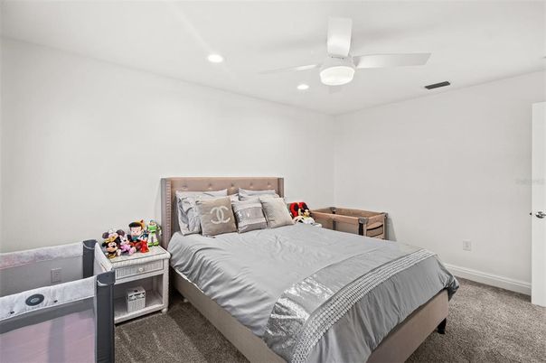 Bedroom, Interior, Recessed Lighting