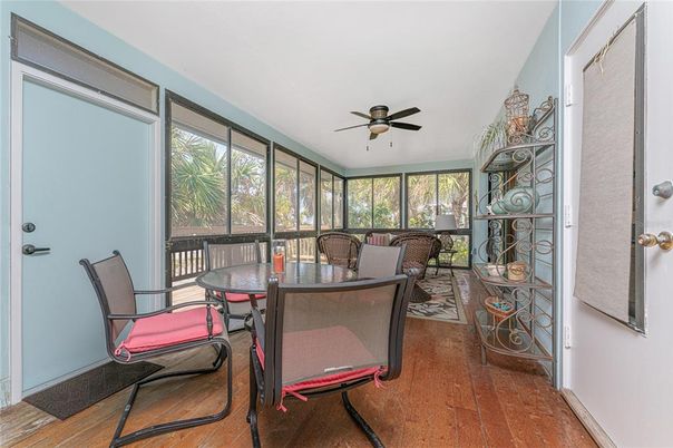 Dining room, Interior, Sun Room, Wood Texture Flooring