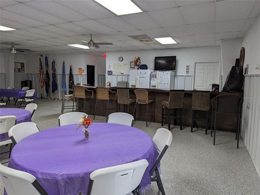Dining room, Interior