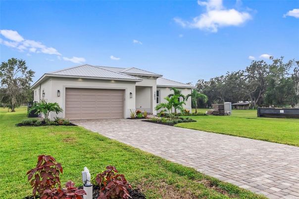 Attached, Backyard, Exterior, Facade, Ranch