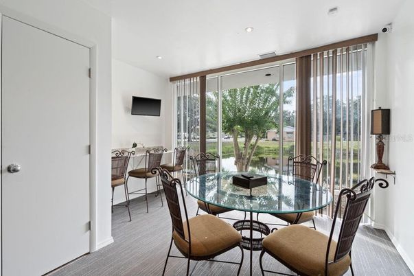 Dining room, Interior, Recessed Lighting