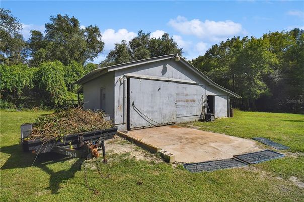Backyard, Detached Garage, Exterior