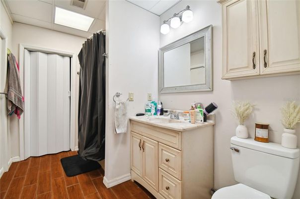 Bathroom, Interior, Wood Texture Flooring