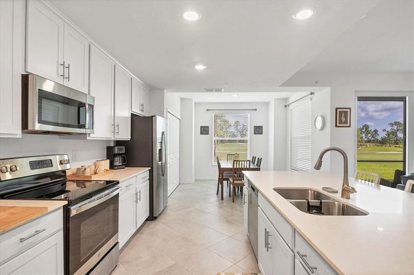 Dining room, Interior, Kitchen, Recessed Lighting, Stainless Steel Appliances