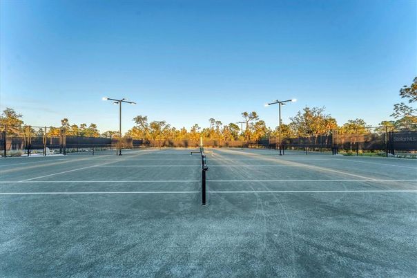 Exterior, Tennis Courts
