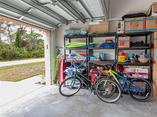 Garage, Interior