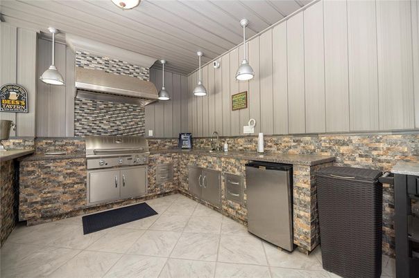 Interior, Pendant Lights, Stainless Steel Appliances