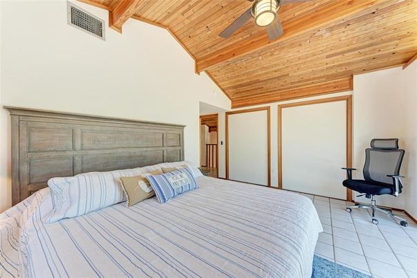 Bedroom, Interior, Wooden Beams, Wooden Ceilings
