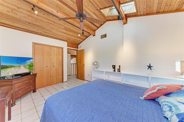 Bedroom, Interior, Wooden Ceilings