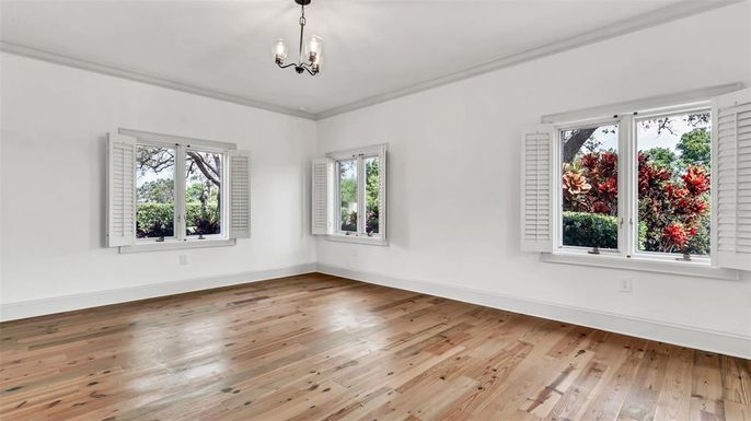 Empty room, Interior, Pendant Lights, Wood Texture Flooring
