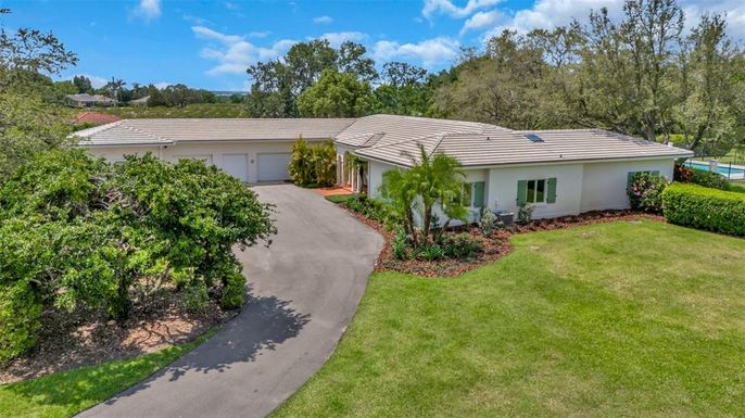 Attached, Backyard, Exterior, Facade, Ranch