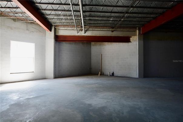 Garage, Interior