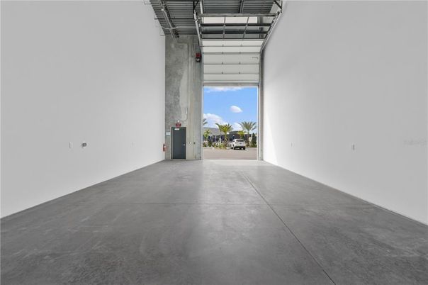 Garage, Interior