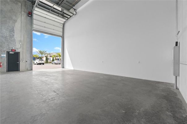 Garage, Interior