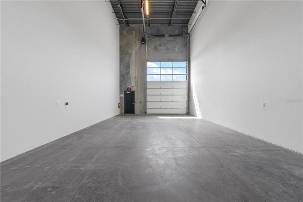 Garage, Interior