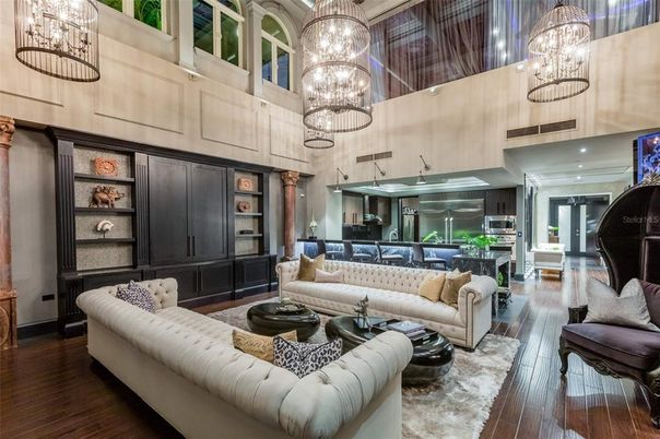 Chandelier, Interior, Kitchen, Living room, Pendant Lights, Wood Texture Flooring