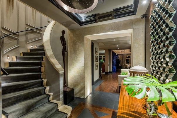 Interior, Recessed Lighting, Wood Texture Flooring