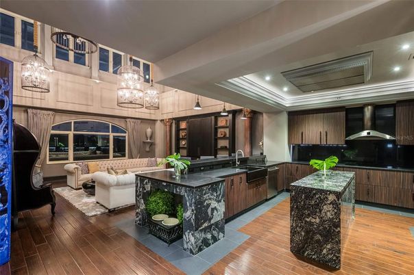 Chandelier, Interior, Kitchen, Living room, Pendant Lights, Recessed Lighting, Wood Texture Flooring