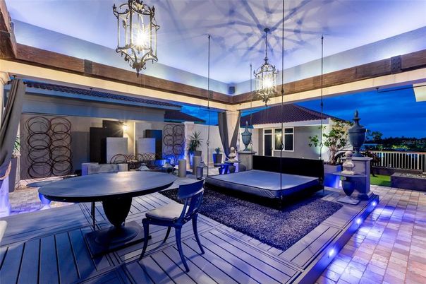 Chandelier, Interior, Pendant Lights