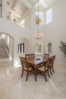 Chandelier, Dining room, Interior