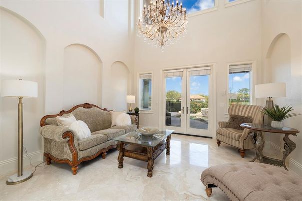 Chandelier, Interior, Living room