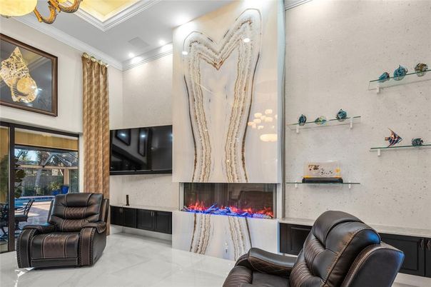 Fireplace, Interior, Recessed Lighting