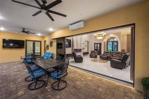 Chandelier, Dining room, Interior, Living room, Recessed Lighting
