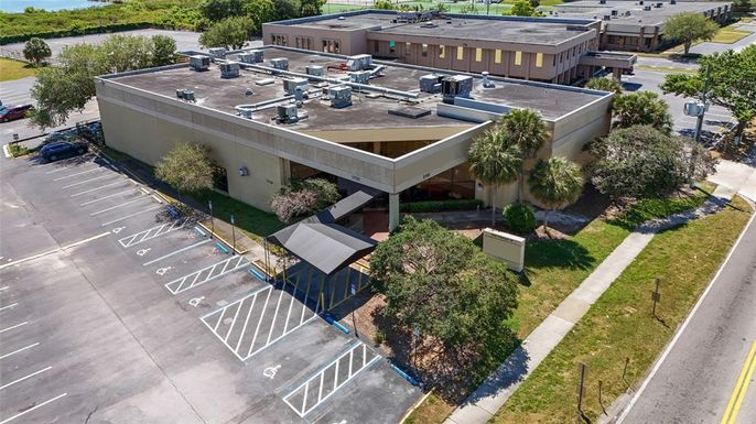 Exterior, Drone