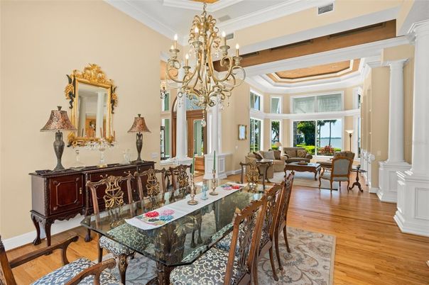 Chandelier, Dining room, Interior, Living room, Recessed Lighting, Wood Texture Flooring