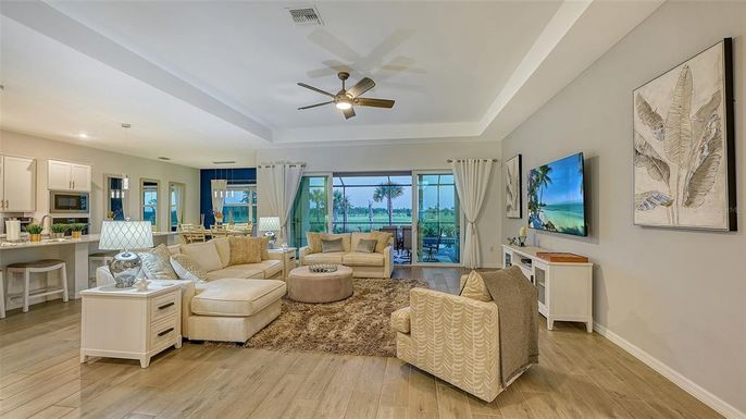 Interior, Kitchen, Living room, Recessed Lighting, Wood Texture Flooring