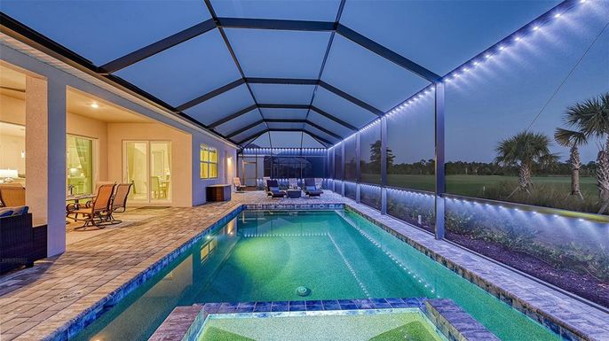 Glass Ceilings, Interior, Pool, Sun Room, Water