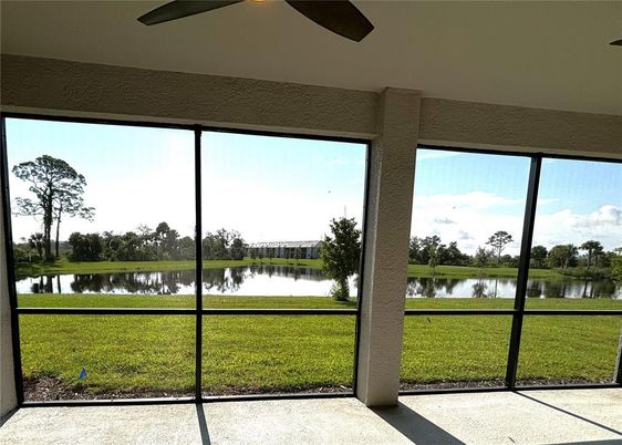 Interior, Sun Room, Water
