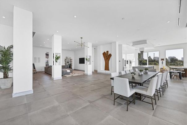Dining room, Interior, Pendant Lights, Recessed Lighting