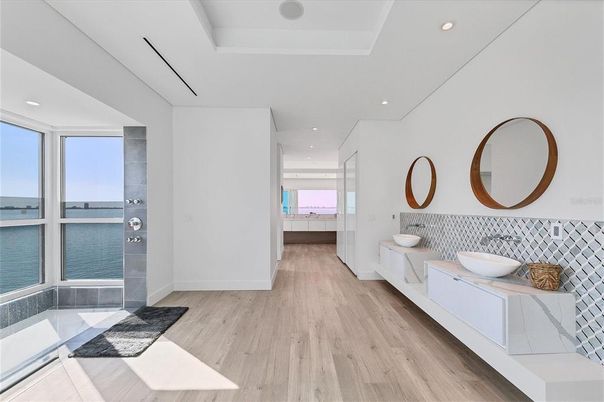 Bathroom, Interior, Recessed Lighting, Water, Wood Texture Flooring