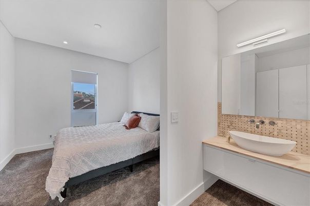 Bathroom, Bedroom, Interior, Recessed Lighting