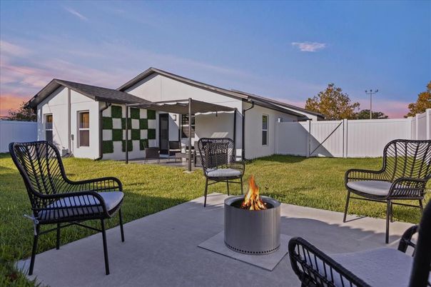 Backyard, Exterior