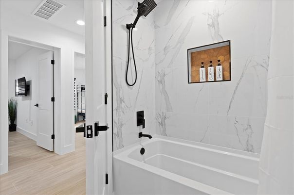 Bathroom, Interior, Marble Walls, Recessed Lighting, Wood Texture Flooring