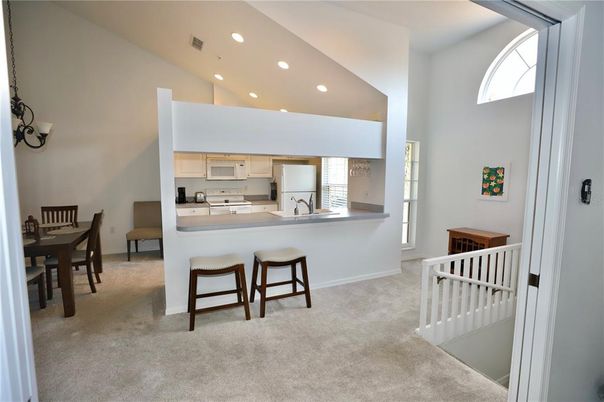 Dining room, Interior, Kitchen, Recessed Lighting