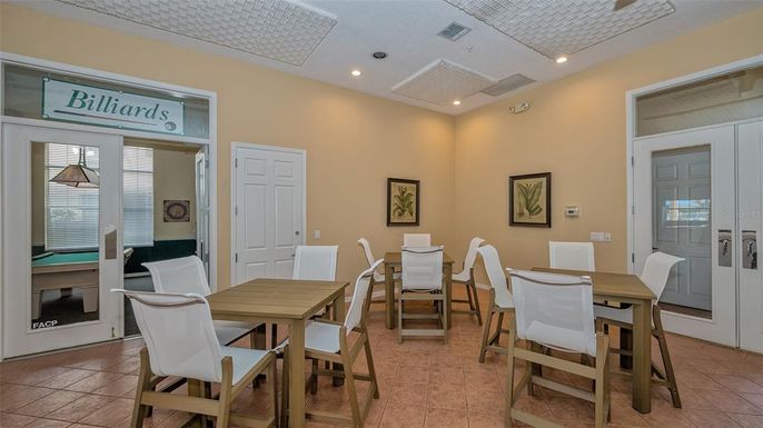 Dining room, Interior, Recessed Lighting