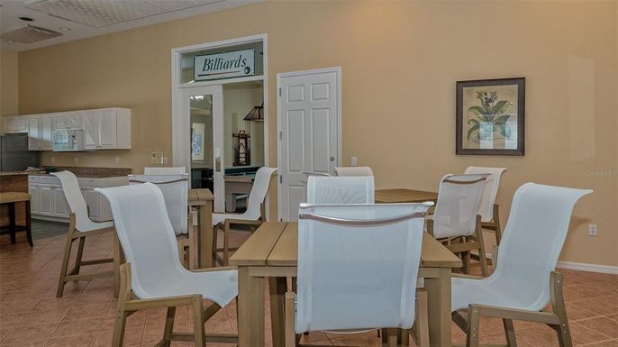 Dining room, Interior