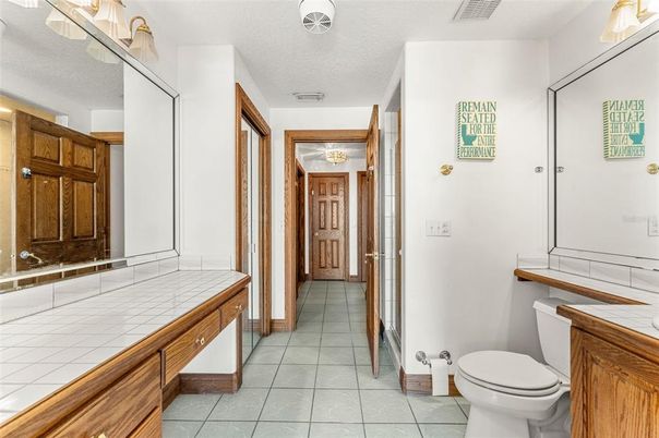 Bathroom, Interior, Tile Countertops