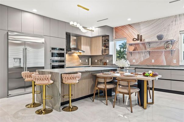 Interior, Kitchen, Pendant Lights, Recessed Lighting, Stainless Steel Appliances