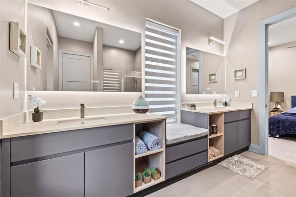 Bathroom, Interior, Recessed Lighting