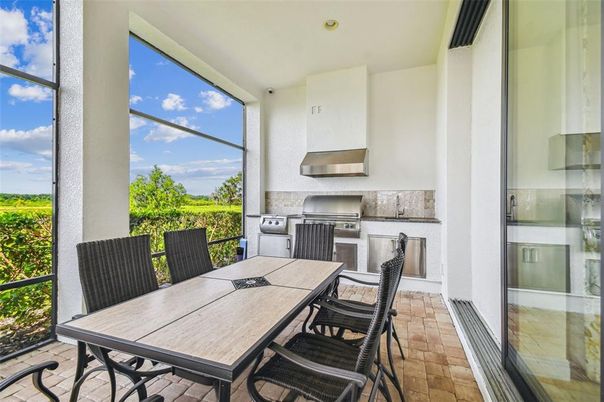Dining room, Interior