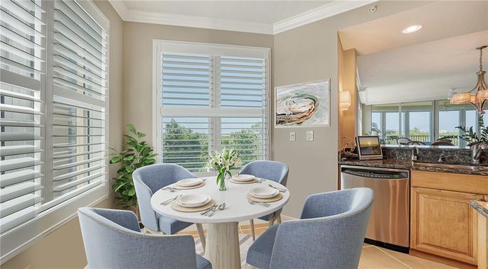 Dining room, Interior, Kitchen, Pendant Lights, Recessed Lighting