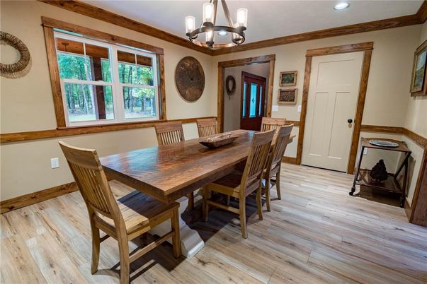 Chandelier, Dining room, Interior, Recessed Lighting, Wood Texture Flooring