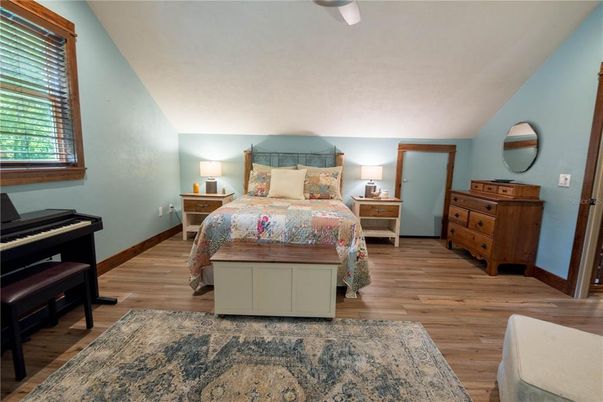Bedroom, Interior, Piano, Wood Texture Flooring