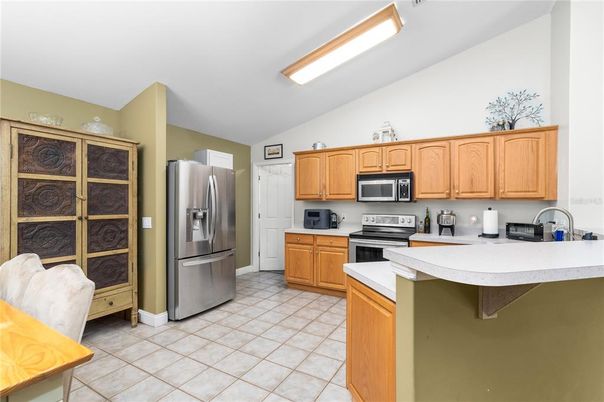 Interior, Kitchen, Stainless Steel Appliances