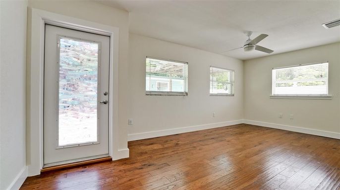 Empty room, Interior, Wood Texture Flooring