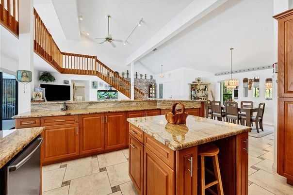 Chandelier, Dining room, Interior, Kitchen, Pendant Lights, Recessed Lighting